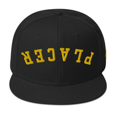 Placer embroidered Snapback Hat